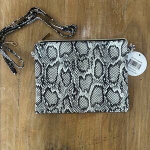 Snakeskin Pattern‎ Clutch/wristlet/purse